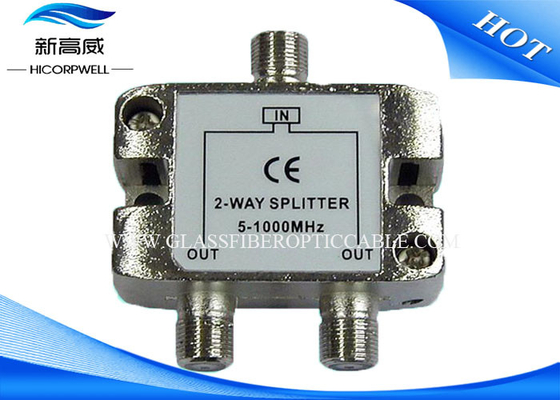 Pérdida de inserción baja del divisor de Catv del golpecito del RF del cable de la manera HDMI AOC de la TV 2 ISO9001 aprobada
