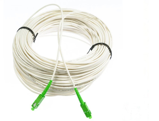 Cordón de remiendo del cable del remiendo de la fibra óptica de la chaqueta de PVC del SC APC G657B3 3M los 5m 10m los 30m