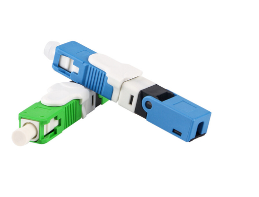 El SC con varios modos de funcionamiento UPC integró el adaptador de conexión de la fibra óptica