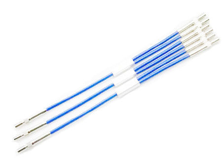 Cables de fibra óptica láser de fibra tampón estrecha y hilos de aramida para la transmisión rápida de datos en fibra monomodo o multimodo