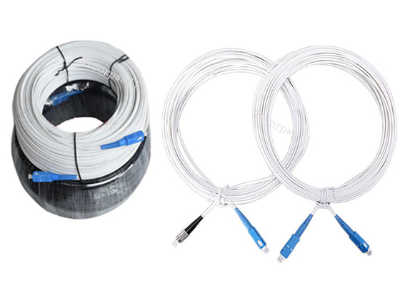 Cables del remiendo de la fibra óptica del tubo G657A de LZSH, cable de descenso plano al aire libre de Ftth
