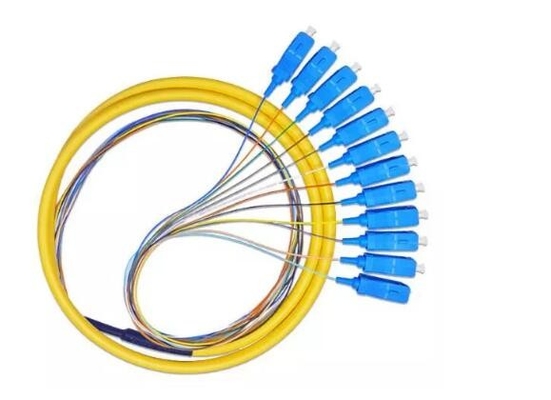 Base del SC UPC SM 12 de la longitud el 1m los 2M los 5M FC del color 0.9m m los 2.0M los 3.0MM de la coleta 12 del cable del desbloqueo de la fibra óptica