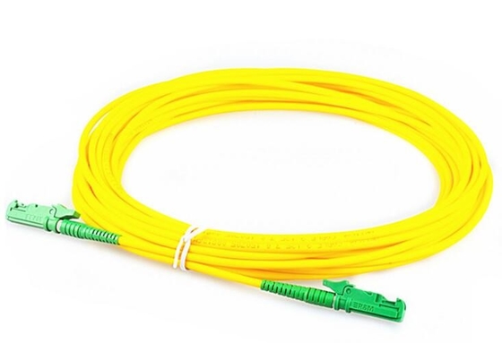 Conector con varios modos de funcionamiento unimodal del SC E2000 APC de los cables de fribra óptica del amarillo 3.0m m UPC